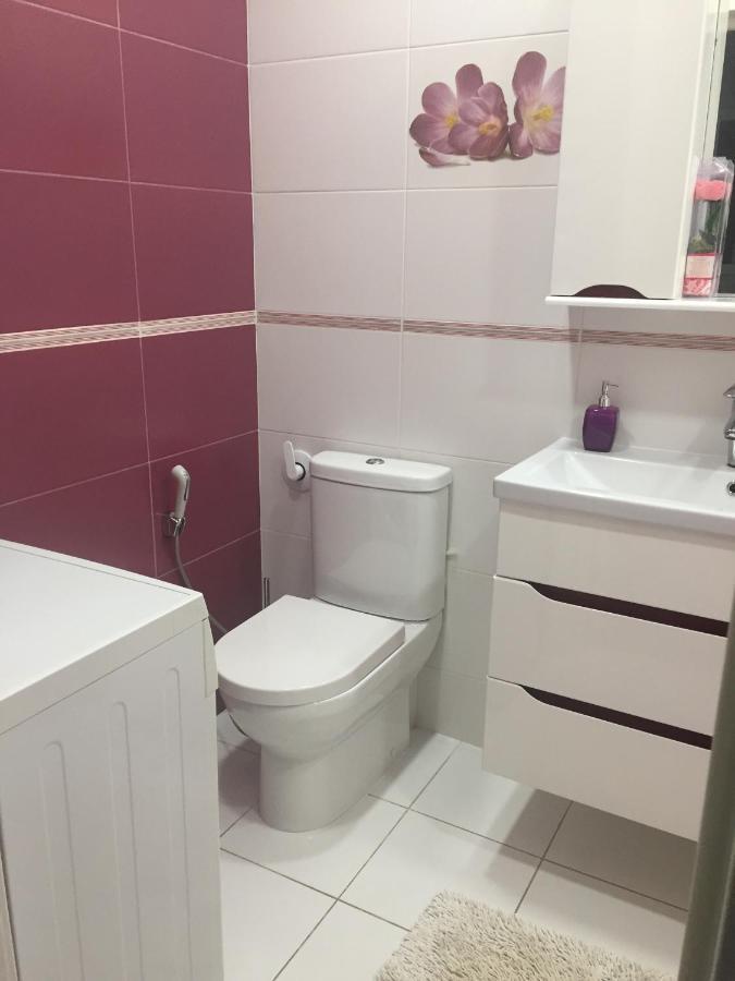 Сучасна Та Простора Квартира В Гарному Районі Міста Біля Парку Irpin Εξωτερικό φωτογραφία